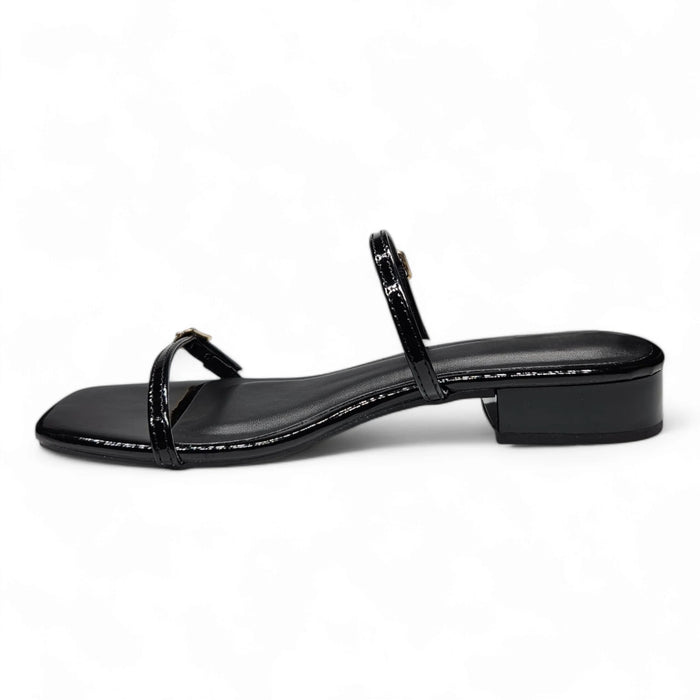 Black patent leather Airy Double Band Low Heel sandal with thin straps