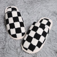 Checkered Pattern Luxury Soft Slippers