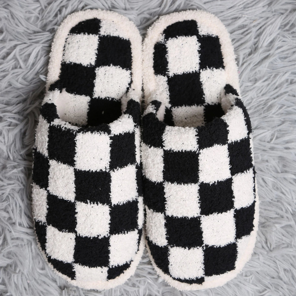 Checkered Pattern Luxury Soft Slippers