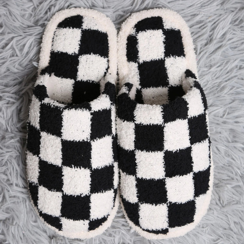 Checkered Pattern Luxury Soft Slippers