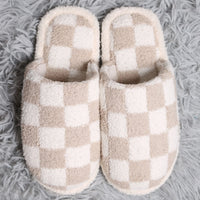 Checkered Pattern Luxury Soft Slippers