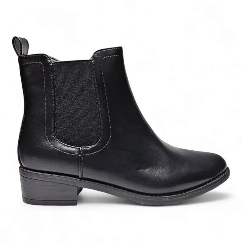 Black leather Chelsea boot with low heel from Classic Vine Bootie collection