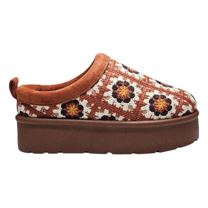 Frosty Platform Crochet Clog Slipper - Brown