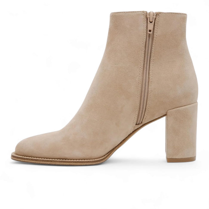 Beige leather ankle boots with chunky heel and side zipper, featuring round toe design