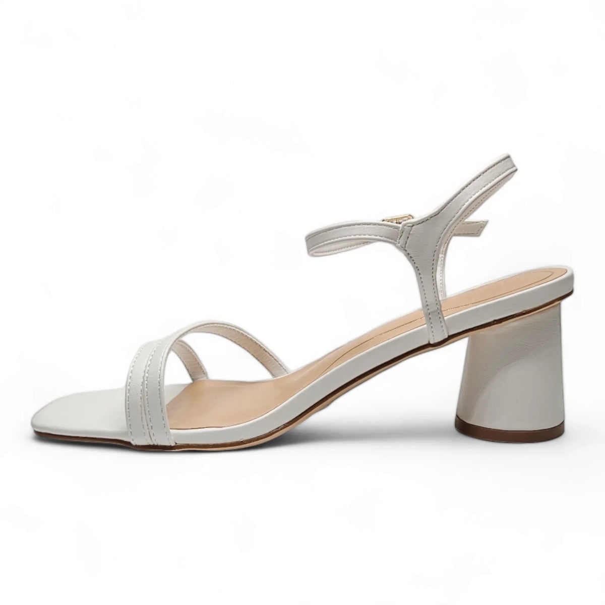 White strappy sandal with chunky cylindrical heel for secure fit, Kind Cylinder Heel