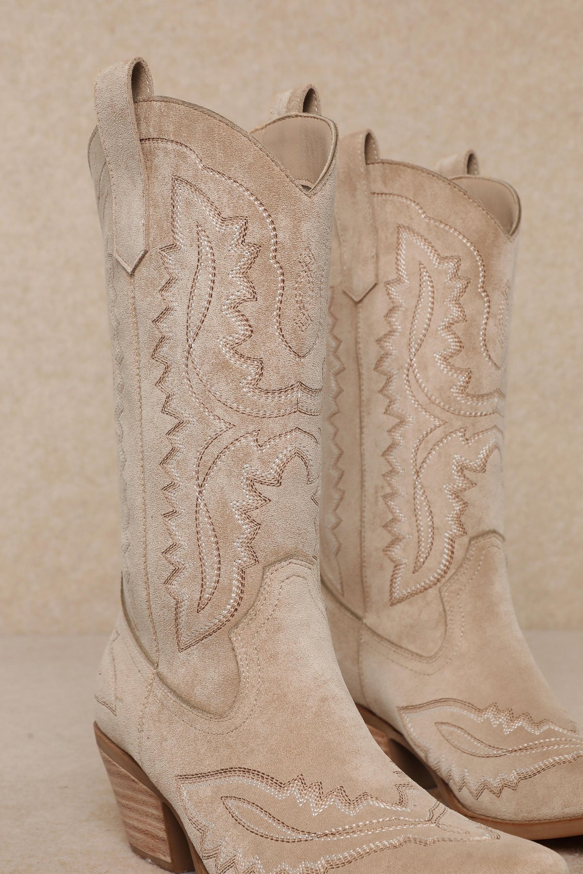 Tessa Mid-calf Western Cowgirl Boot