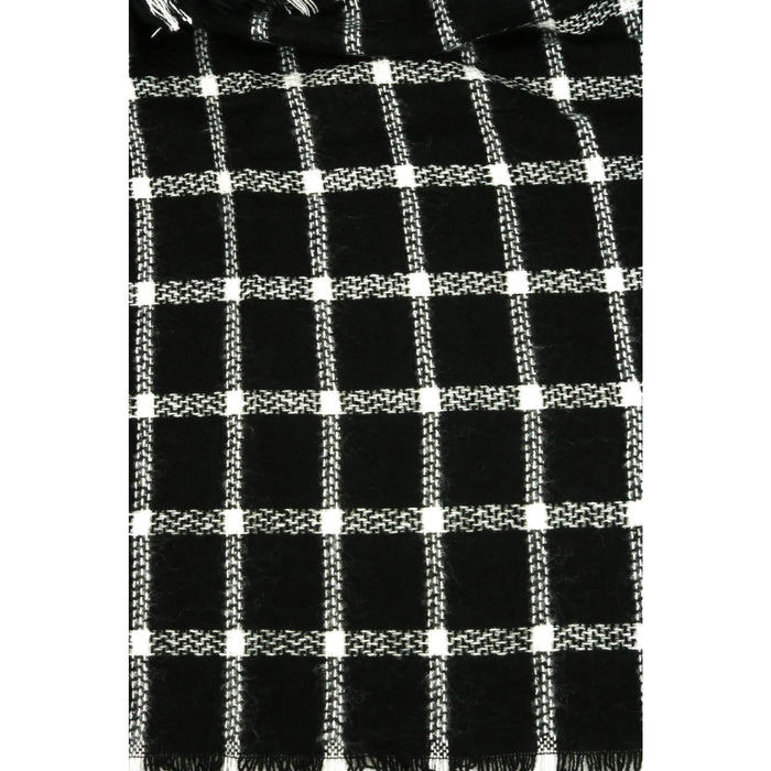 Soft Oblong Plaid Scarf