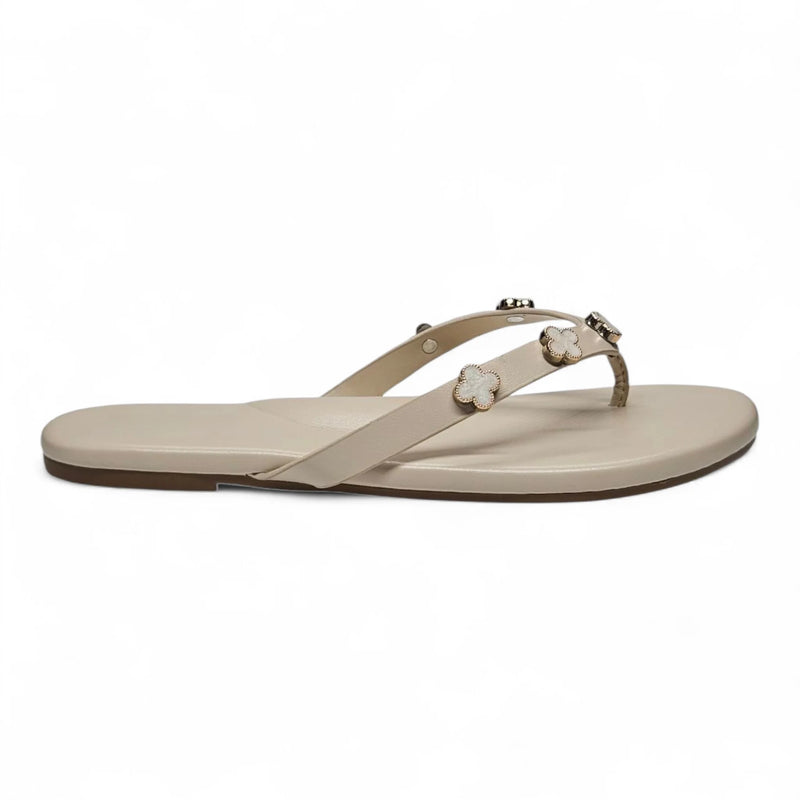 Squishy Clover Charms Thong Slide Sandals - Ivory / 5.5 - SLIP-ONS & FLATS