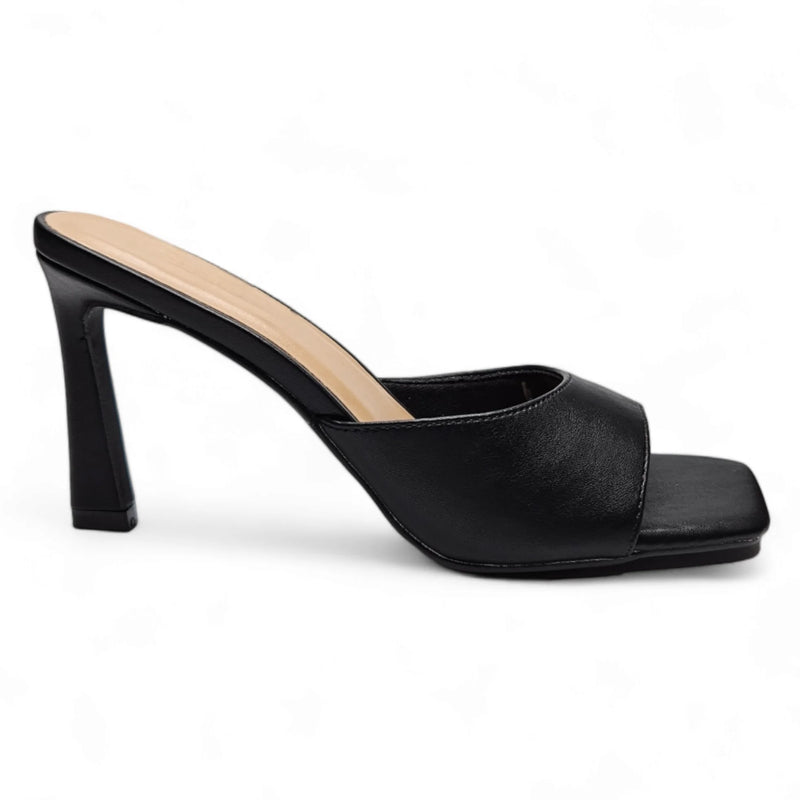 Black leather Steam Heeled Mule sandal with square toe and chunky heel