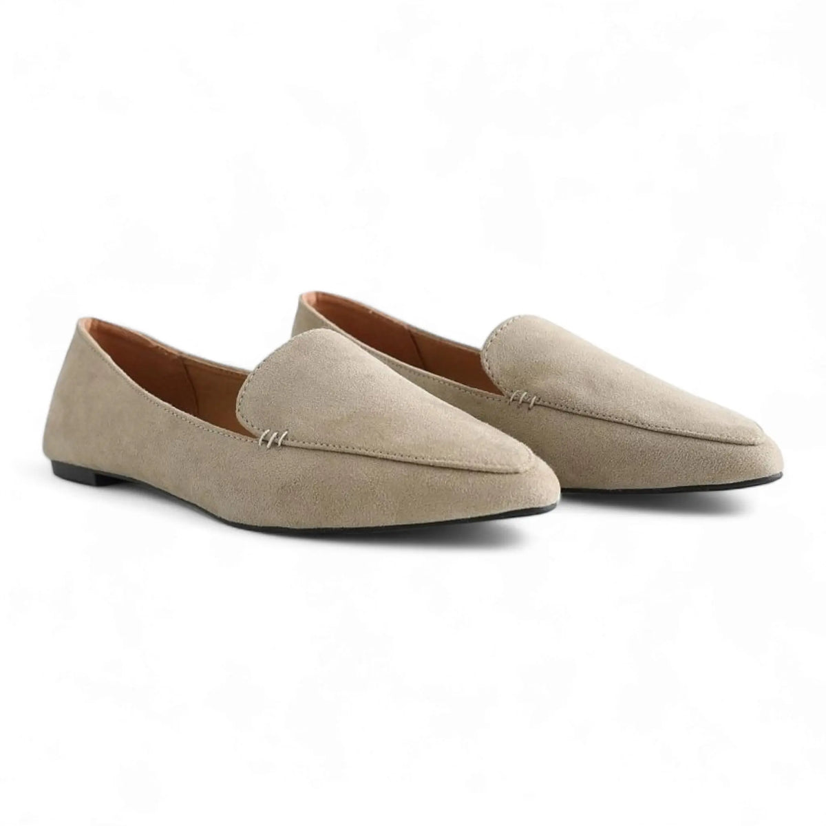 Beige leather loafers with flat soles and pointed toes in Suede Ballet Flat style