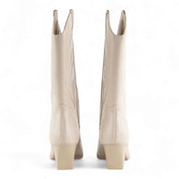 Tall white leather Wild West Wonder Boots with chunky heels for a trendy look