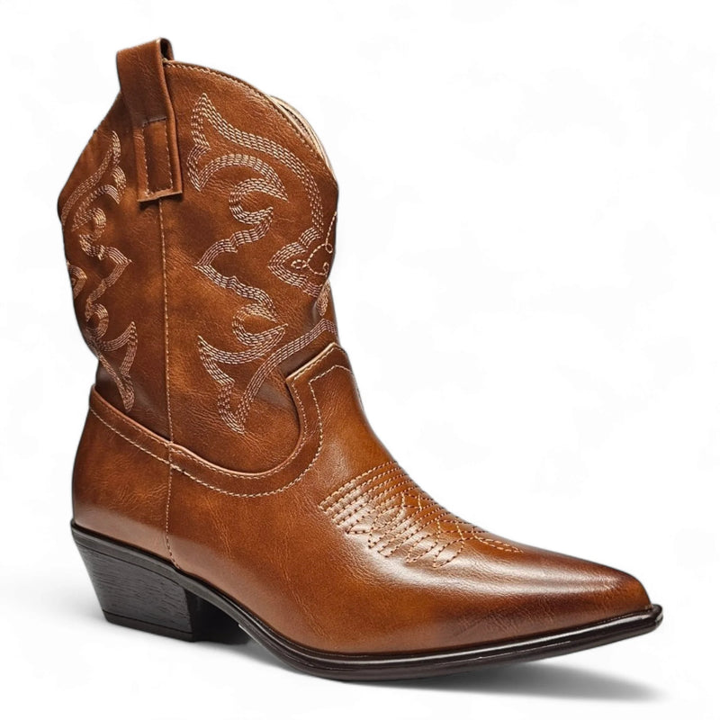 Brown leather cowboy boot Willa Wonka with decorative stitching and pointed toe